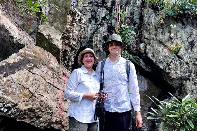 Private Kampot Countryside Tour & Pepper farm, Kep/Crab Market - Phnom Chhngok and the Hindu shrine inside the cave