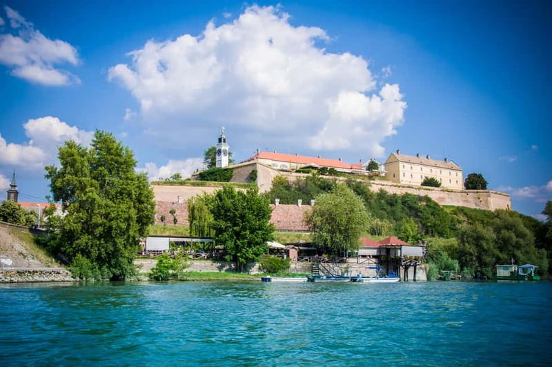 Private Novi Sad, Sremski Karlovci & Farmer's House - Guides, drivers, and the comfort of the day