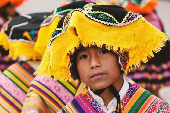 Private Ollantaytambo, Pisac Ruins Tour with Farm Visit, Gourmet Picnic Lunch - Ending in the Pisac handicraft market