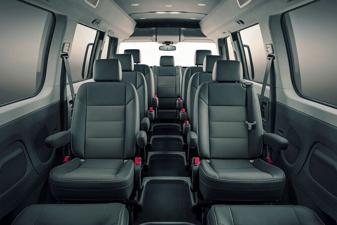Private One way Transfer Waikiki Hotel and Kualoa Ranch - Who will appreciate this service most?
