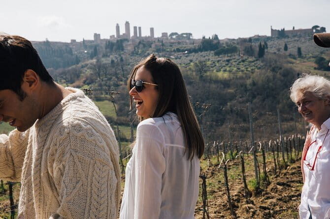PRIVATE TOUR: Chianti Afternoon tour with visit to 2 wine farms - The second winery and a wider Tuscan pour