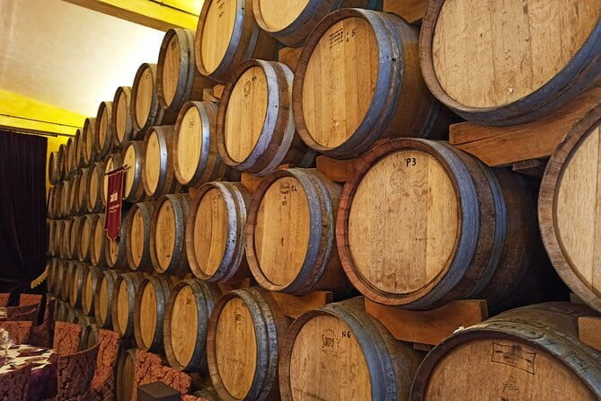 PRIVATE TOUR: Chianti Afternoon tour with visit to 2 wine farms - Who will enjoy this afternoon most