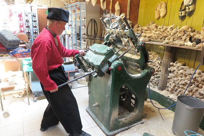 Private Tour of Simonehoeve Cheese Farm and Clog Factory - Is the $6.01 price good value?