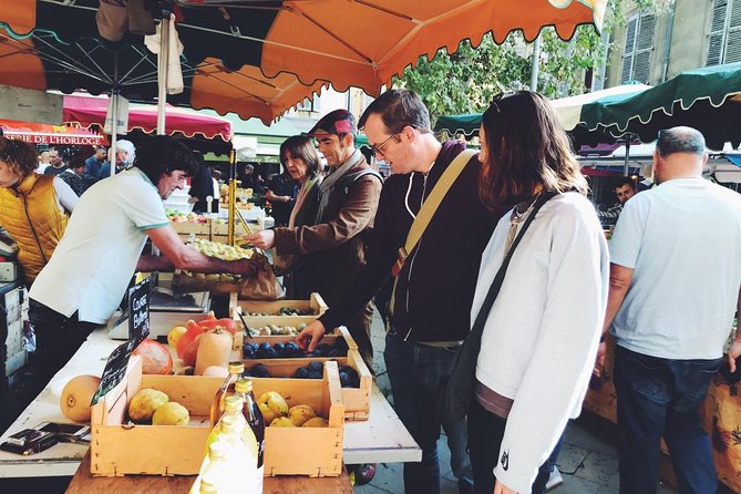 Provençal Farmers market tour - Why these two Aix markets make a good introduction