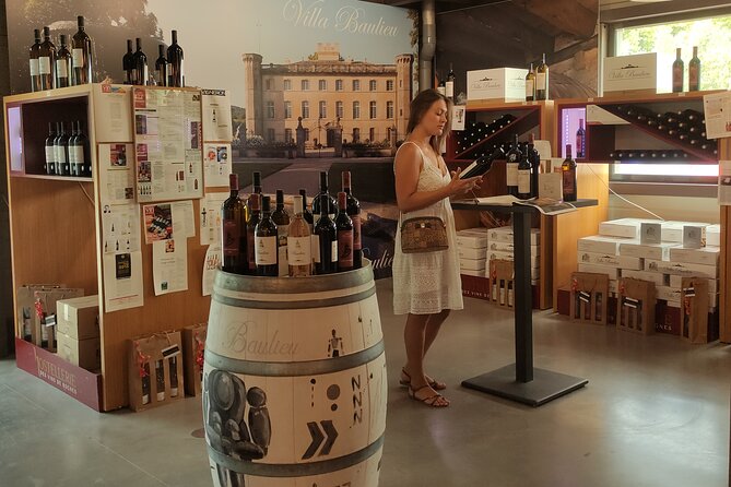 Provençal Morning Farmers Market & Food Discovery Tour - Who should book the Place Richelme food walk