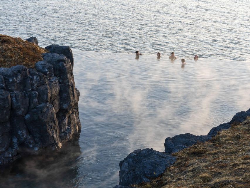 Reykjavik: Golden Circle, Silfra Snorkeling, and Farm Lunch - Geysir and the Haukadalur hot springs