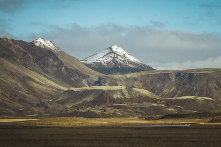 Reykjavik: Golden Circle, Tomato Farm and Kerið Crater Tour - Starting from Reykjavik in a small vehicle