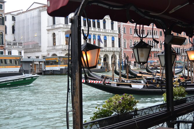 Rialto Farmers & Fish Market Food Tour in Venice with Wine Tasting & Sightseeing - Who will enjoy this Rialto food walk