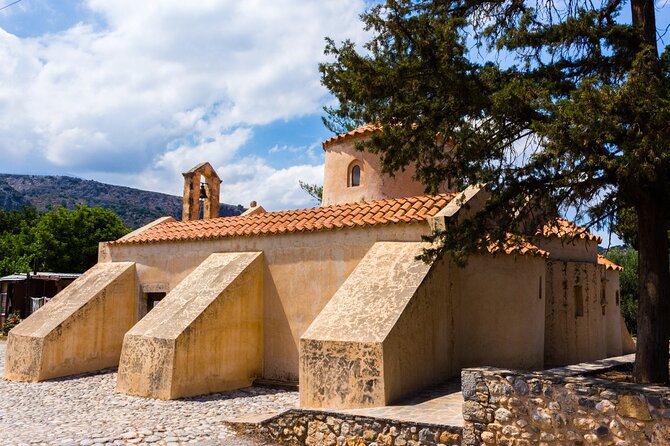 Road-trip to Lasithi, Zeus Cave, Vidiani, Krasi & Olive Mill Farm - What the price really includes
