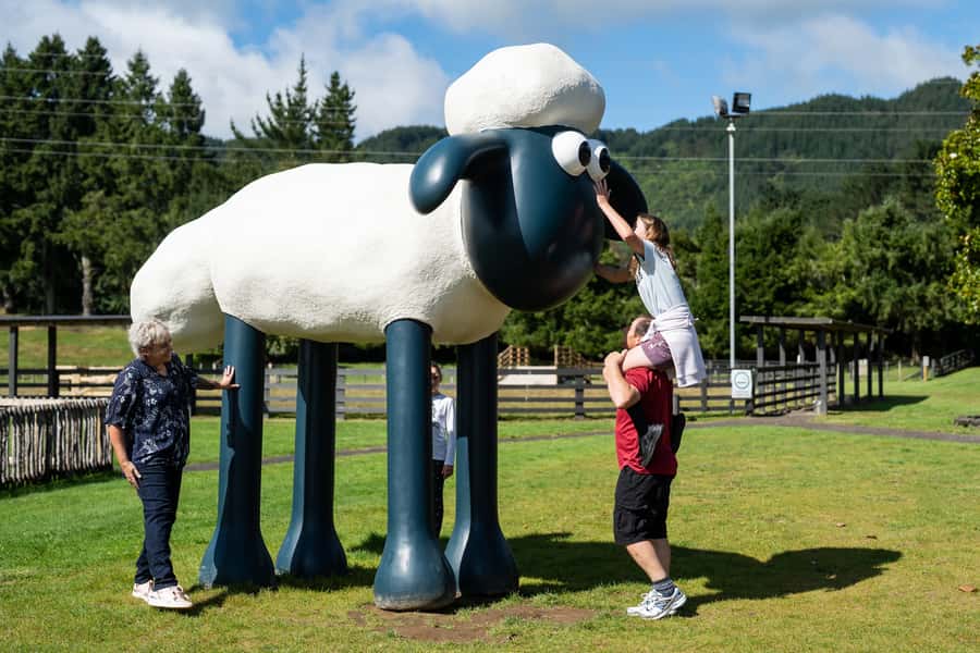 Rotorua: Authentic Kiwi Farm Experience at the Agrodome - Who will enjoy the Agrodome most