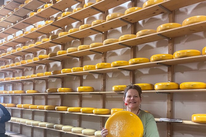 Rotterdam- Kinderdijk -Cheese Farm Experience min 4 max 100 PP - A guide can make or break the schedule