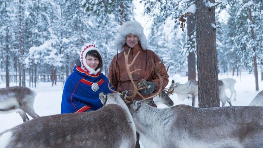 Rovaniemi: Reindeer Farm Visit and Sleigh Ride with transfer - Who should book this reindeer farm visit?
