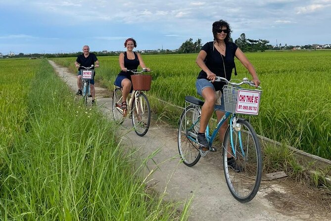 Rural Hoi An Cycling, Cooking Class at Organic Farm - Ba Le Market and everyday Hoi An food