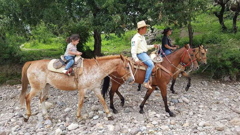 San Miguel de Allende: Full-Day Ranch Adventure - Riding, Hiking, Swimming, and Roping