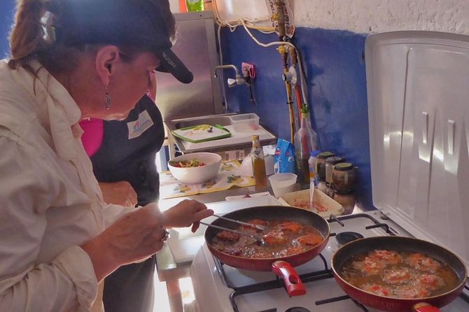 Santorini Family Farm Food & Wine Tour with Cooking Class - Transport, timing, and group size