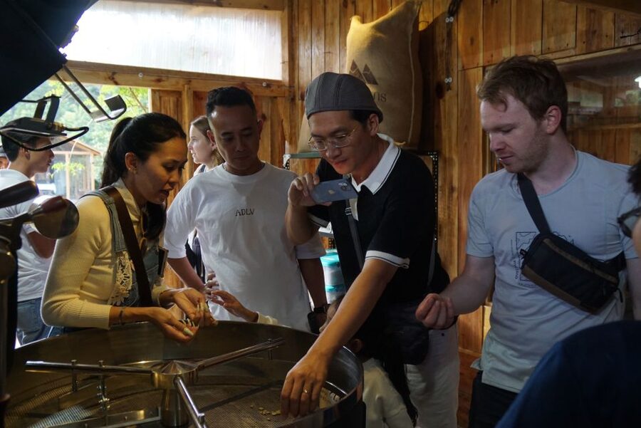 Scented candle workshop at Twin Beans Farm - Da Lat suburb - Key points before you book