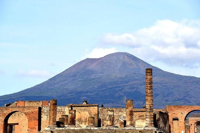 Shore excursion Guided Tour of Pompeii Ruins and Sorrento with a Farmhouse Lunch - Starting from Naples port, station, or hotel