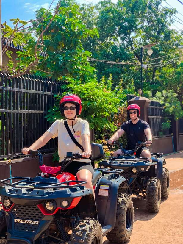 Siem Reap: Khmer Village and Fish Farm ATV Tour - The fish farm and local wildlife