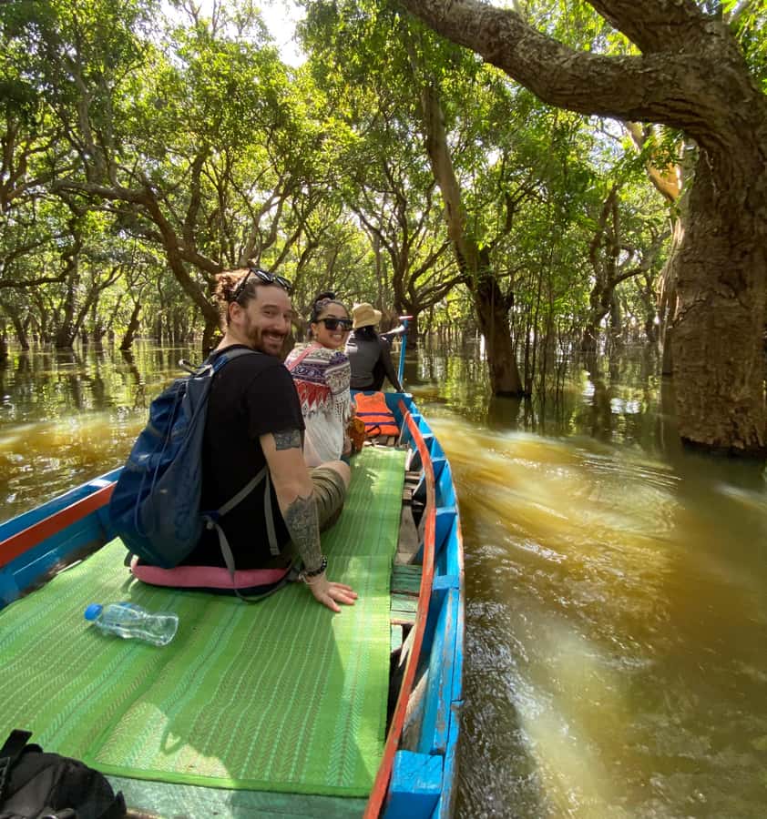 Siem Reap: Scenic Countryside & Silk Farm Jeep Tour - Starting with an open-air ride through the villages