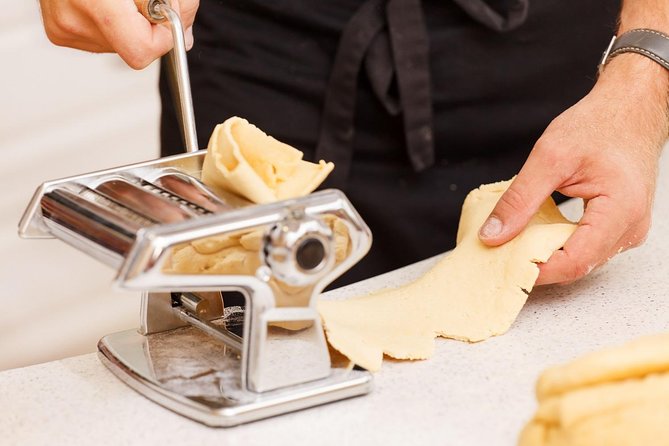 Siena: Small Group Cooking Class in Chianti Farmhouse - From pasta lesson to Tuscan meal
