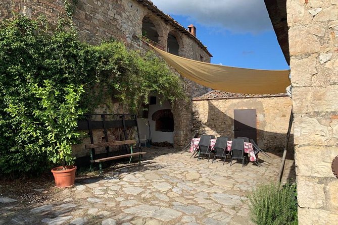 Siena: Small Group Cooking Class in Chianti Farmhouse - Languages, age limits, and physical access