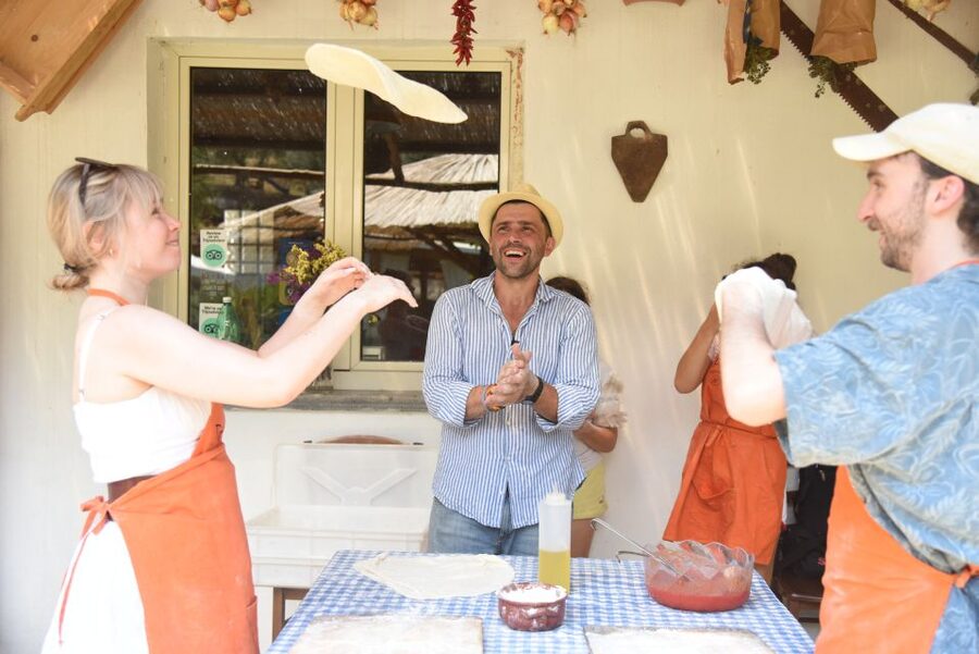 Sorrento: Pizza Lesson, Wine, and Limoncello at a Local Farm - Arriving above the Gulf of Naples