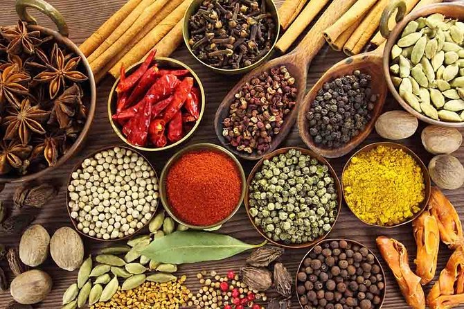 Spice farm walking tour with Zanzibar fruits tasting - The 7:00 am meeting at the People’s Palace Museum