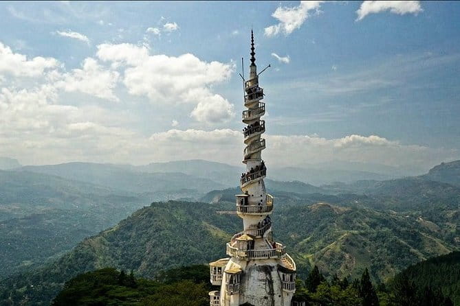 Sri Lanka All Inclusive Day Tour: Hiking & Activities Farmers Village Kandy - What the hike feels like in practice