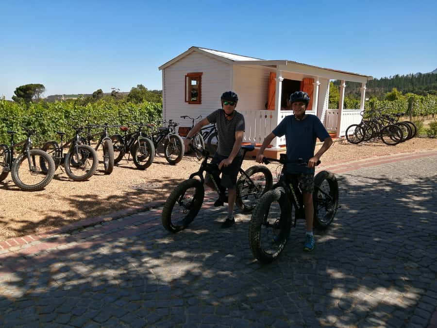Stellenbosch: Wine Farm E-Bike Guided Tour - Starting at Lanzerac and getting ready to ride