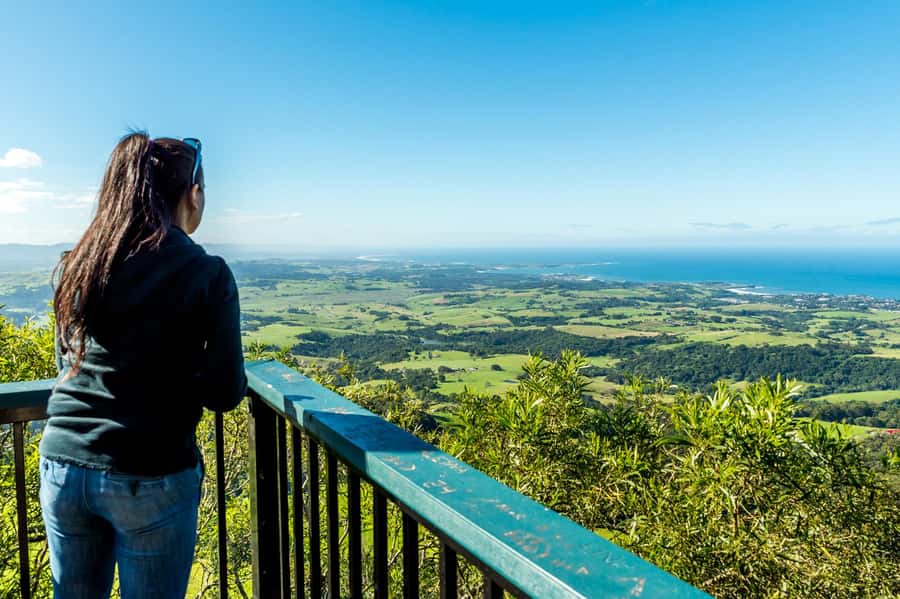 Sydney: Sea Cliff Bridge, Kiama Blowhole and Farmlands Tour - Beaches, surf, and quieter coastal stops