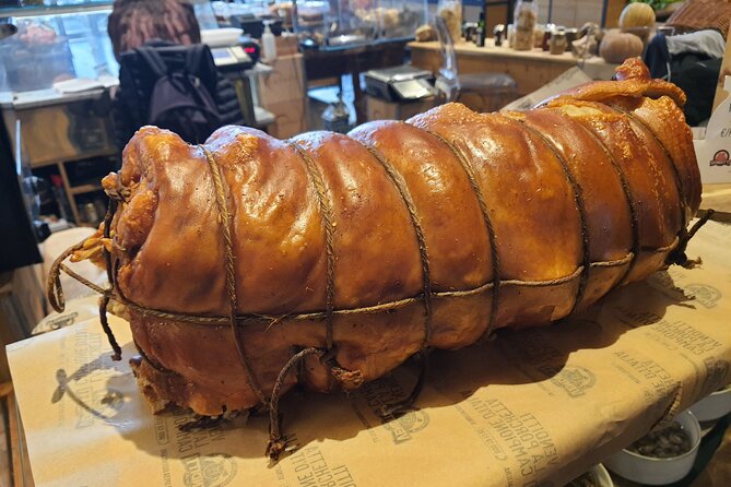 Tasty Trionfale Farmers Market Food Tour and Local Wines Tasting - Passetto di Borgo, Rome’s old escape route
