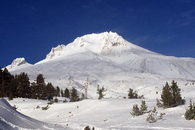 The Hood-Columbia Loop: Timberline, Orchards, and Waterfalls - Mount Hood and the high-country start