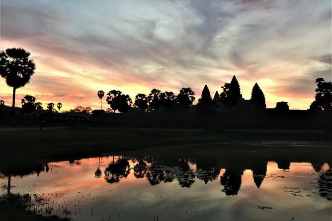 Traditional Khmer Water Blessing by Monk and Lotus Farm Visit - What the $70 price includes