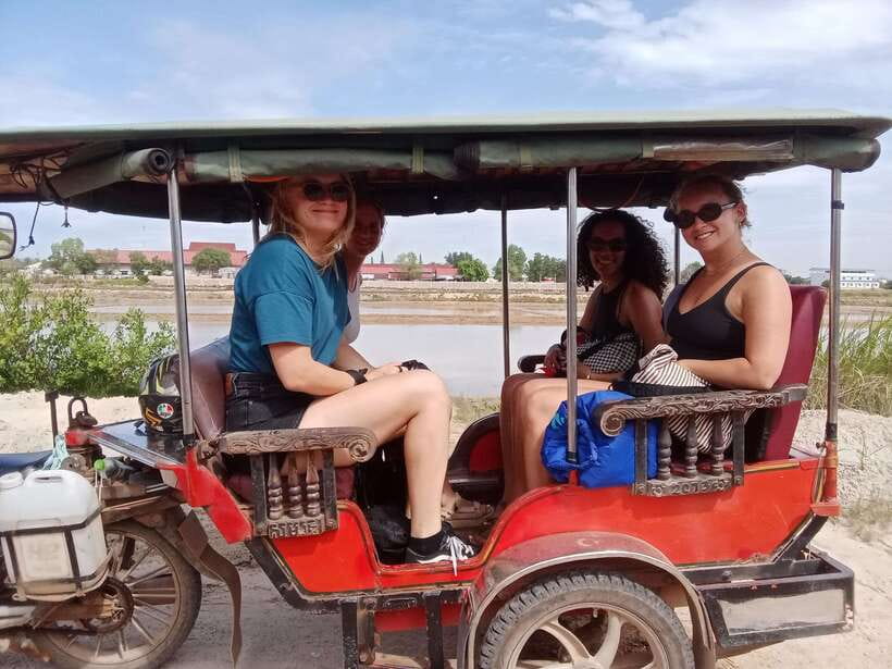 Trip with Local tuk tuk to Country side & Pepper farm... - Who should book this experience