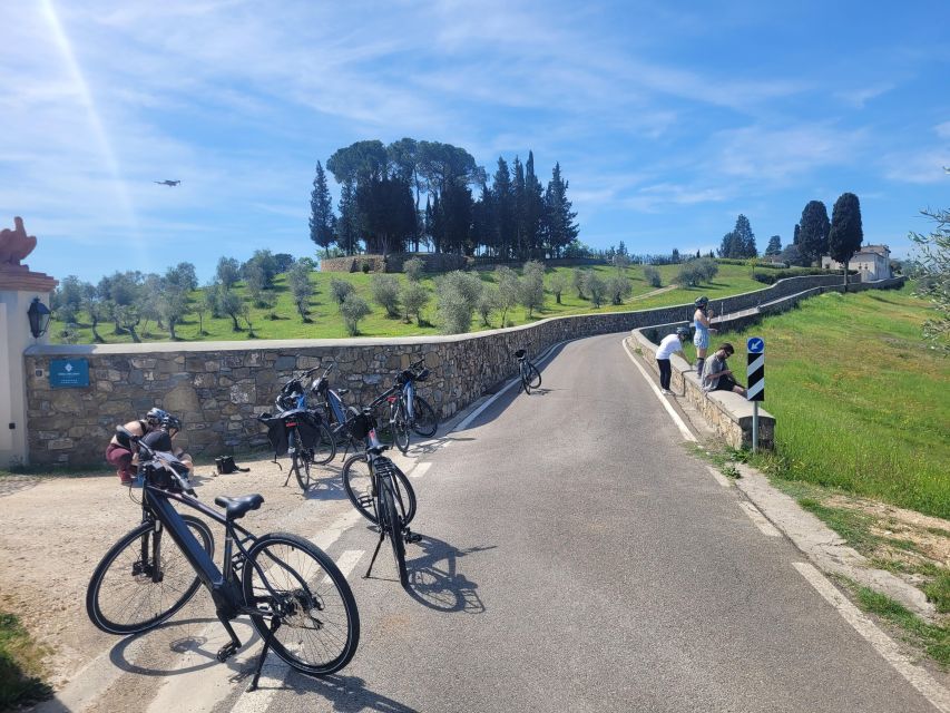 Tuscany Hills Bike Tour with Lunch at farm and Wine Tasting - A Florence viewpoint before the hard work