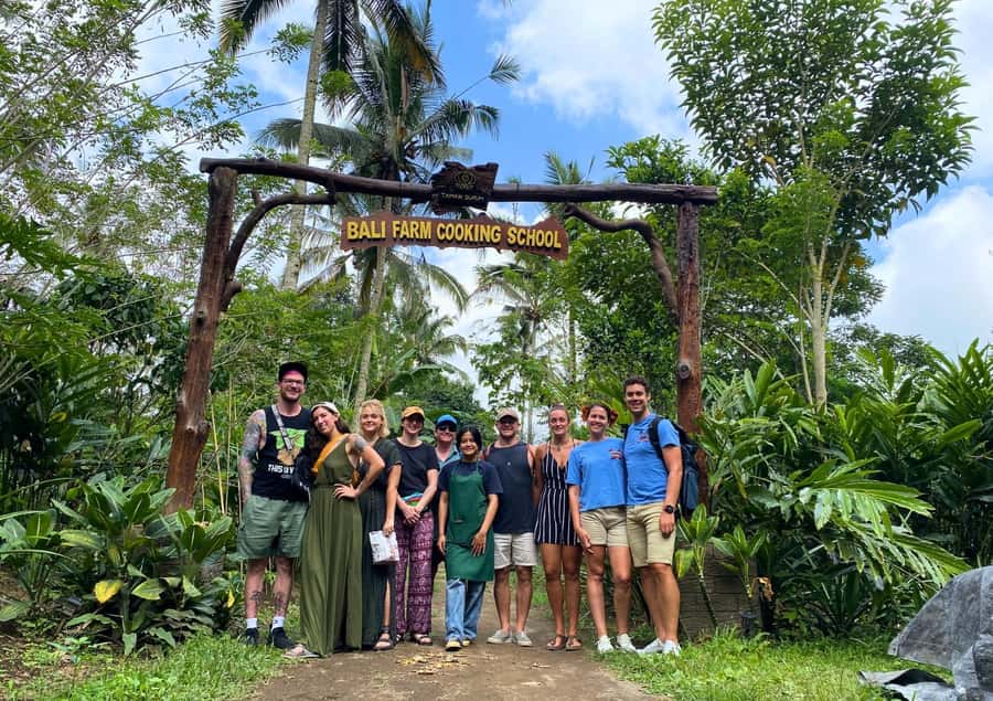 Ubud: Balinese Cooking Class at an Organic Farm - Who will enjoy this class most