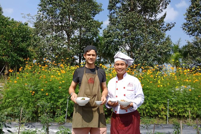 Unique farm to Table cooking class in Saigon - Meeting your chef and setting up the meal