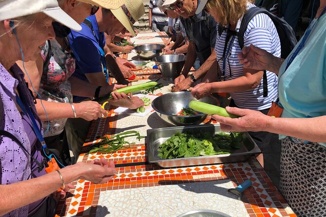 Village cooking class in an Agritourism Unit in Arcadia, Greece! - How private is the private format?