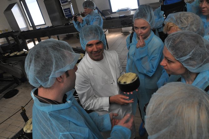 Visit to the dairy - Key points to know before booking