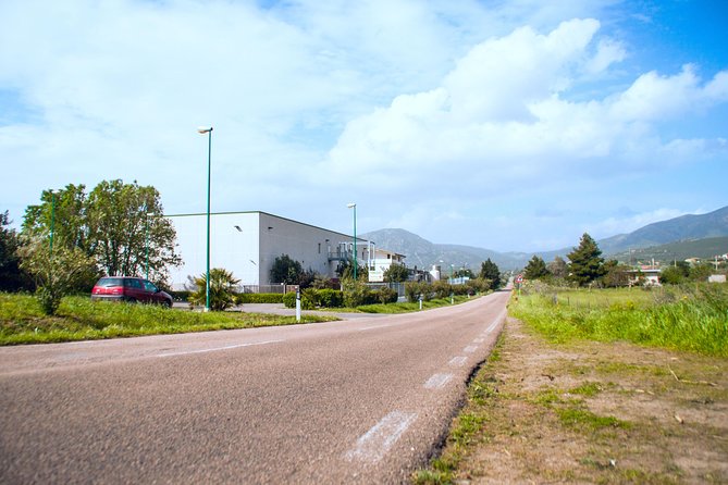 Visit to the dairy - Buying cheese and local products at the company shop