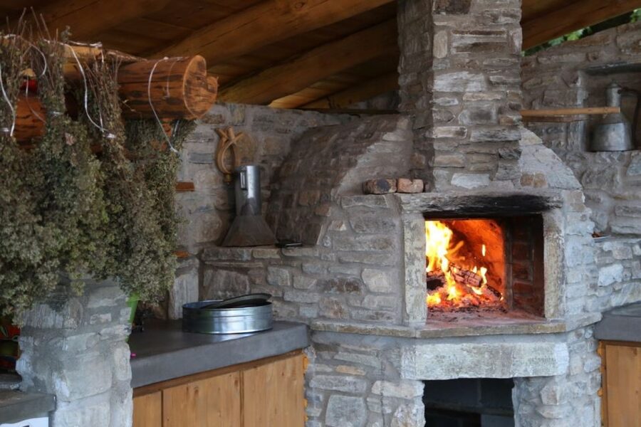 Volos: Cook Like a Local at a Greek Farm - Picking vegetables, herbs, and fresh eggs
