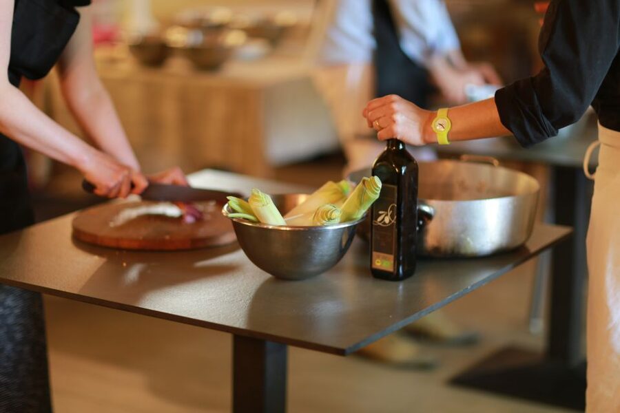 Volterra: Fresh Pasta Cooking Class at a Tuscan Farmhouse - Key details at a glance