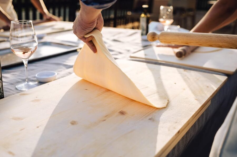 Volterra: Pizza Cooking Class in a tuscan farmhouse - What the two hours really include