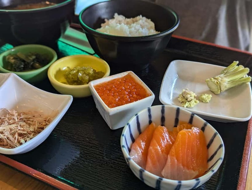 Wasabi Farm Walking Tour with Lunch - A one-hour lunch built around Shinshu flavors
