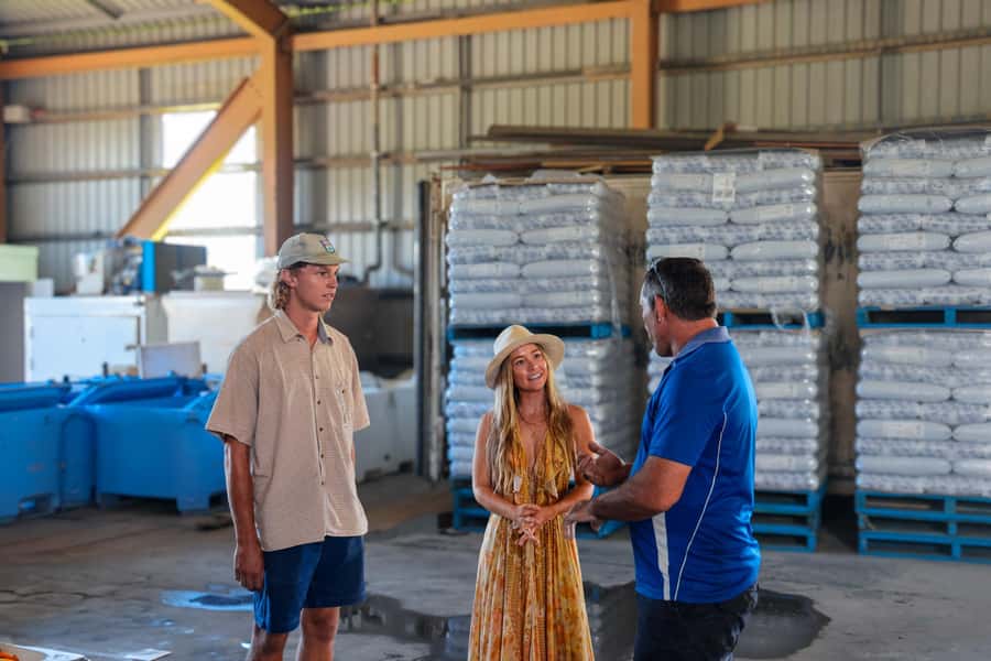 Wonga: Guided Fishing, Farming and Tasting Tour - Should you book the Wonga fishing, farming, and tasting tour?