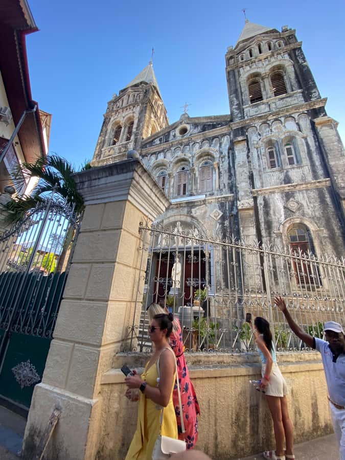 Zanzibar: Spice Farm & Stone Town Tour with Lunch - A 15-minute transfer into Stone Town