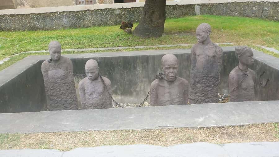 Zanzibar: Stone Town City Tour and Spice Farm with Lunch - Lunch and the shopping question