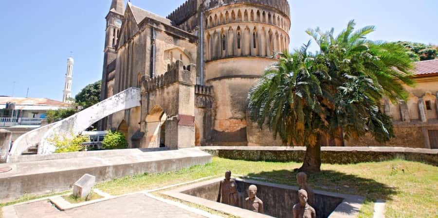 ZANZIBAR, Stone town tour, Prison Island & Spice farm - Why this Zanzibar combination works